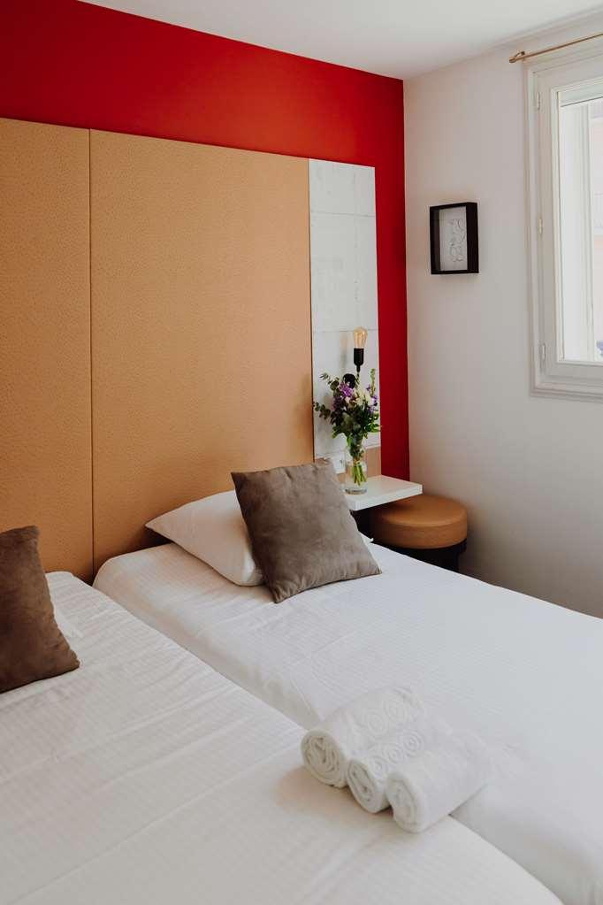 L'Hotel Bristol Caen Quarto foto